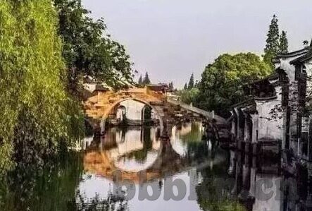 麻豆网站高清在线视频-网络世界的视听盛宴，麻豆网站高清在线视频解析与思考